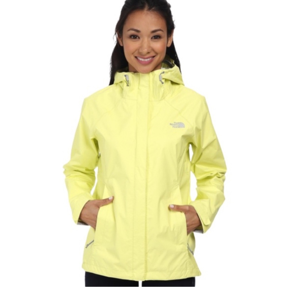 The North Face Women’s Hamachi Yellow Venture Rain Jacket
